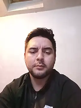 Snapshot of Pepoardiente30cm chatting on June 18, 2026, 12:42 am Pepoardiente30cm online show from June 18, 2026, 12:42 am