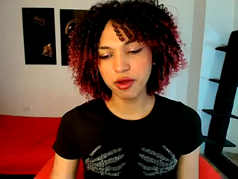 Snapshot of Elianisbigcock chatting on August 3, 2026, 3:07 pm Elianisbigcock online show from August 3, 2026, 3:07 pm