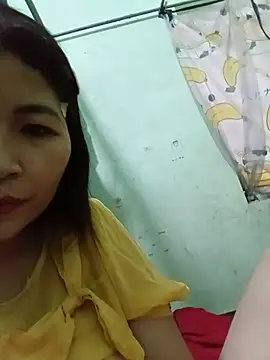 Snapshot of -milk-milk chatting on July 3, 2026, 11:17 am -milk-milk online show from July 3, 2026, 11:17 am