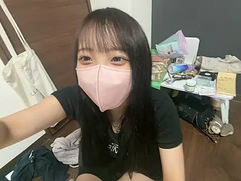 Snapshot of ohuton_love chatting on July 23, 2026, 9:39 am ohuton love online show from July 23, 2026, 9:39 am