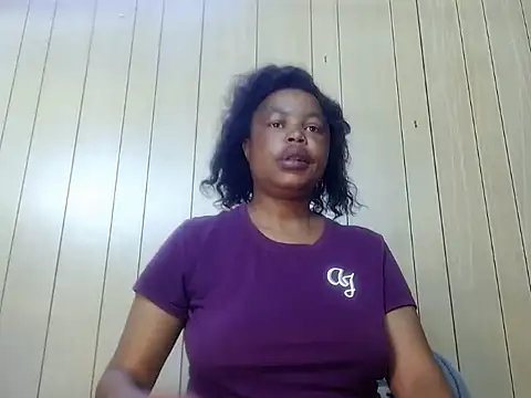 spicykittyy online show from August 5, 2026, 5:07 pm