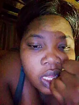 Snapshot of ellena8 chatting on June 18, 2026, 10:37 pm ellena8 online show from June 18, 2026, 10:37 pm