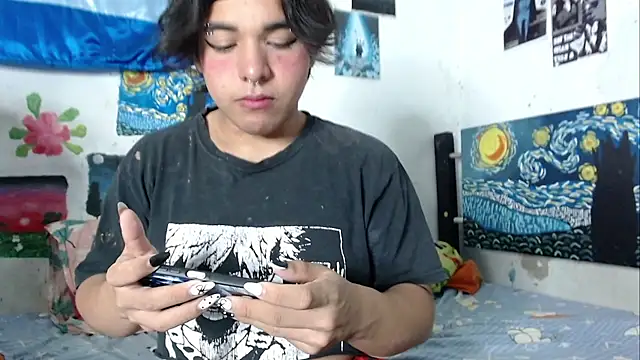 Snapshot of Tiff_-Styles chatting on August 2, 2026, 9:45 pm Tiff -Styles online show from August 2, 2026, 9:45 pm