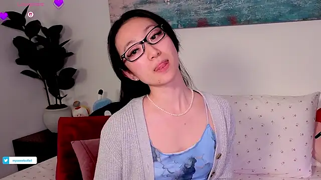 Snapshot of MySweetSofie chatting on February 7, 2026, 3:47 am MySweetSofie online show from February 7, 2026, 3:47 am