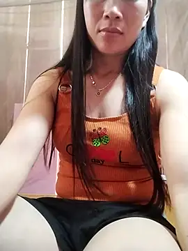 Snapshot of Myy_sexy chatting on July 8, 2026, 9:43 am Myy sexy online show from July 8, 2026, 9:43 am