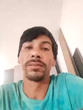 Snapshot of Dnyelguevara92 chatting on June 26, 2026, 3:40 pm Dnyelguevara92 online show from June 26, 2026, 3:40 pm