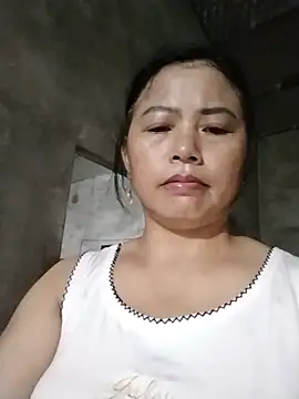 Snapshot of whatmes chatting on July 8, 2026, 9:59 pm whatmes online show from July 8, 2026, 9:59 pm