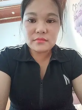Snapshot of Holy-mi chatting on July 31, 2026, 7:30 am Holy-mi online show from July 31, 2026, 7:30 am
