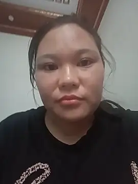 Snapshot of Holy-mi chatting on July 26, 2026, 6:09 am Holy-mi online show from July 26, 2026, 6:09 am