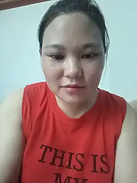 Snapshot of Holy-mi chatting on July 20, 2026, 6:10 am Holy-mi online show from July 20, 2026, 6:10 am