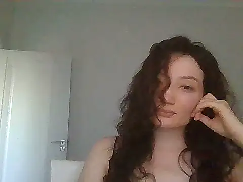 Calenyagi online show from July 10, 2026, 2:28 pm