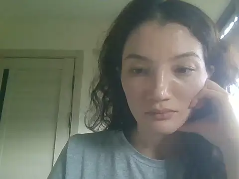 Calenyagi online show from June 29, 2026, 12:27 pm