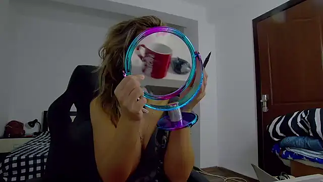 DedeSibel online show from September 15, 2025, 5:08 am