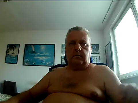 Snapshot of Robert_SK1 chatting on June 22, 2026, 4:26 pm Robert SK1 online show from June 22, 2026, 4:26 pm