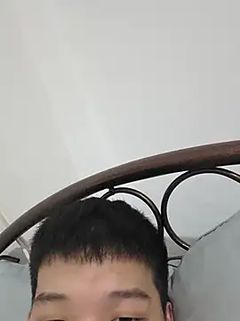 Snapshot of apexboy23 chatting on June 22, 2026, 10:34 am apexboy23 online show from June 22, 2026, 10:34 am