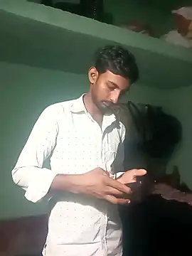 Cute Puspi online show from June 30, 2026, 4:34 am