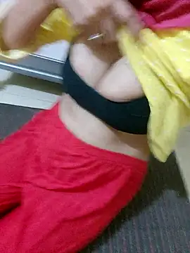 Snapshot of muskan_singh1 chatting on June 24, 2026, 6:45 am muskan singh1 online show from June 24, 2026, 6:45 am