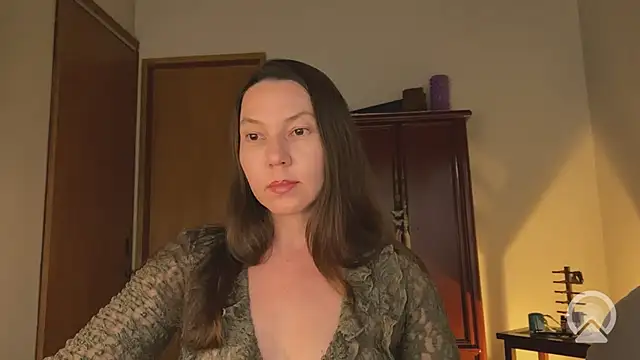 kittycat4you online show from November 25, 2025, 10:04 am