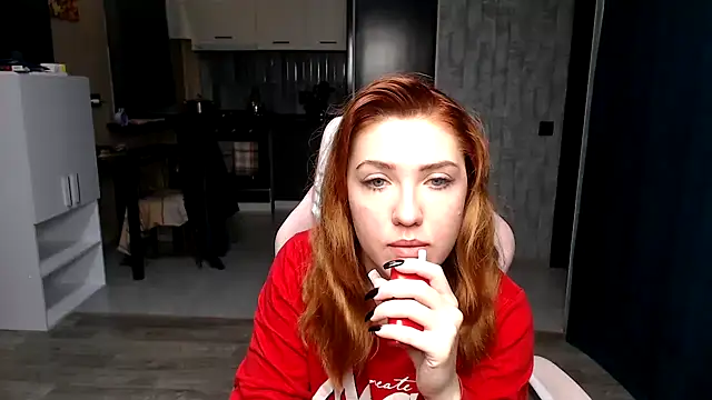 Reginasmilee online show from October 11, 2025, 11:28 pm