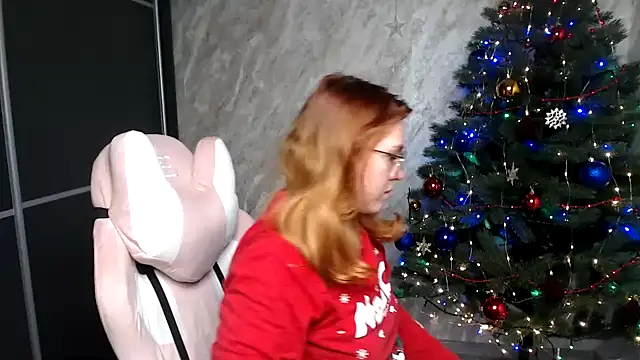 Snapshot of Reginasmilee chatting on December 13, 2025, 11:55 pm Reginasmilee online show from December 13, 2025, 11:55 pm