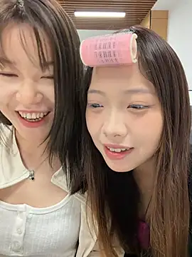 Snapshot of YY-1-1-1 chatting on July 9, 2026, 6:36 am YY-1-1-1 online show from July 9, 2026, 6:36 am