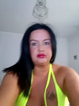 Snapshot of LexiLouBabe chatting on June 27, 2026, 7:42 pm LexiLouBabe online show from June 27, 2026, 7:42 pm