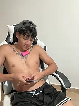 Noah  Dick online show from August 2, 2026, 10:13 am