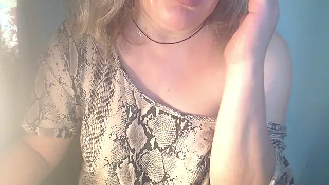 Snapshot of sexynipl chatting on July 15, 2026, 12:01 pm sexynipl online show from July 15, 2026, 12:01 pm