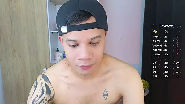 Im Marco  online show from June 26, 2026, 12:49 am