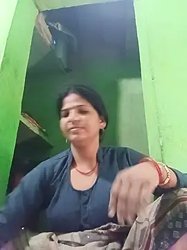 Joohi Chawla143 online show from July 10, 2026, 2:55 am