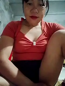 Moon squirtt online show from June 26, 2026, 7:31 pm