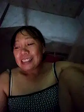Moon squirtt online show from July 26, 2026, 2:02 pm