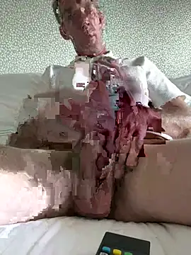 Snapshot of Peterthe7 chatting on July 15, 2026, 4:36 pm Peterthe7 online show from July 15, 2026, 4:36 pm