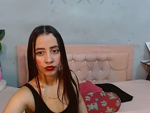 taliana pulgarin online show from July 17, 2026, 1:30 pm