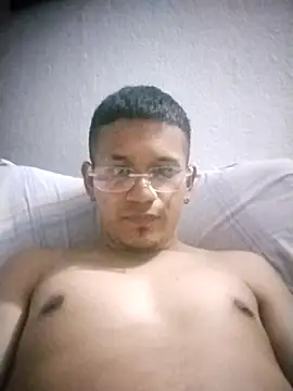 Snapshot of Paisa_Fenixx7 chatting on July 1, 2026, 12:55 am Paisa Fenixx7 online show from July 1, 2026, 12:55 am