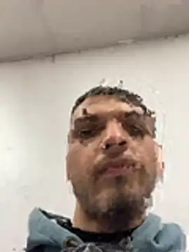 Erick Santos39 online show from July 13, 2026, 8:08 pm