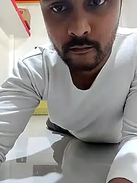 Snapshot of Yoursunnysuraj chatting on June 28, 2026, 3:46 am Yoursunnysuraj online show from June 28, 2026, 3:46 am