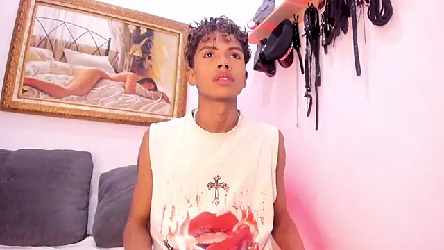 Snapshot of Cuteboyhenrik_os chatting on July 8, 2026, 12:50 pm Cuteboyhenrik os online show from July 8, 2026, 12:50 pm