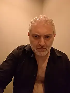 Snapshot of Alessio8000 chatting on June 30, 2026, 11:38 pm Alessio8000 online show from June 30, 2026, 11:38 pm
