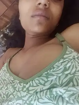Snapshot of sizzling_aaruhi chatting on June 30, 2026, 2:55 am sizzling aaruhi online show from June 30, 2026, 2:55 am