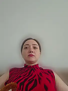 Snapshot of _HomieT_ chatting on July 7, 2026, 8:18 am HomieT online show from July 7, 2026, 8:18 am