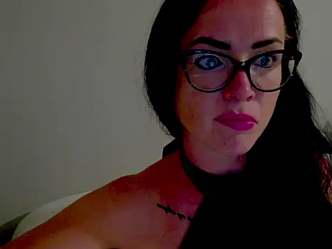 Call me Sugar  online show from July 15, 2026, 7:32 pm