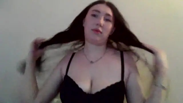 Snapshot of Milana_Lovee chatting on June 29, 2026, 7:02 pm Milana Lovee online show from June 29, 2026, 7:02 pm