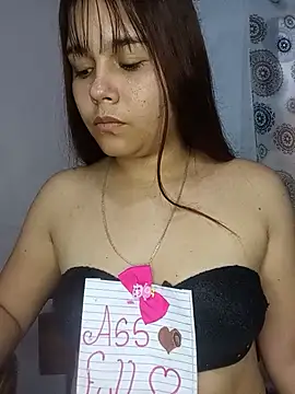 Snapshot of Dirtyy_Queen chatting on July 4, 2026, 6:42 am Dirtyy Queen online show from July 4, 2026, 6:42 am
