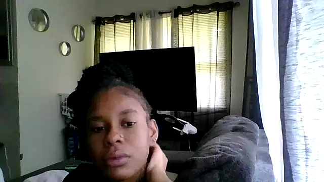 veraredd online show from July 10, 2026, 6:19 pm