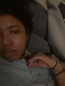 Snapshot of Andjr21 chatting on July 5, 2026, 2:16 am Andjr21 online show from July 5, 2026, 2:16 am