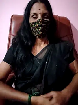 Snapshot of tamil_peenqueen chatting on July 7, 2026, 4:37 am tamil peenqueen online show from July 7, 2026, 4:37 am