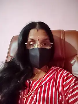Snapshot of tamil_peenqueen chatting on July 4, 2026, 5:50 pm tamil peenqueen online show from July 4, 2026, 5:50 pm