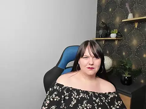 Snapshot of ClaraSoftXo chatting on July 7, 2026, 7:23 am ClaraSoftXo online show from July 7, 2026, 7:23 am