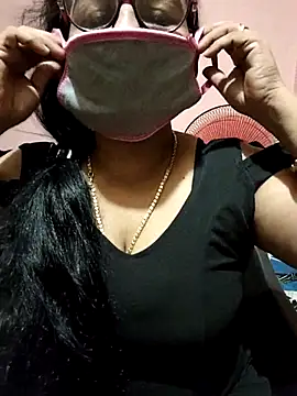 Luckybb-36 online show from July 8, 2026, 4:29 pm
